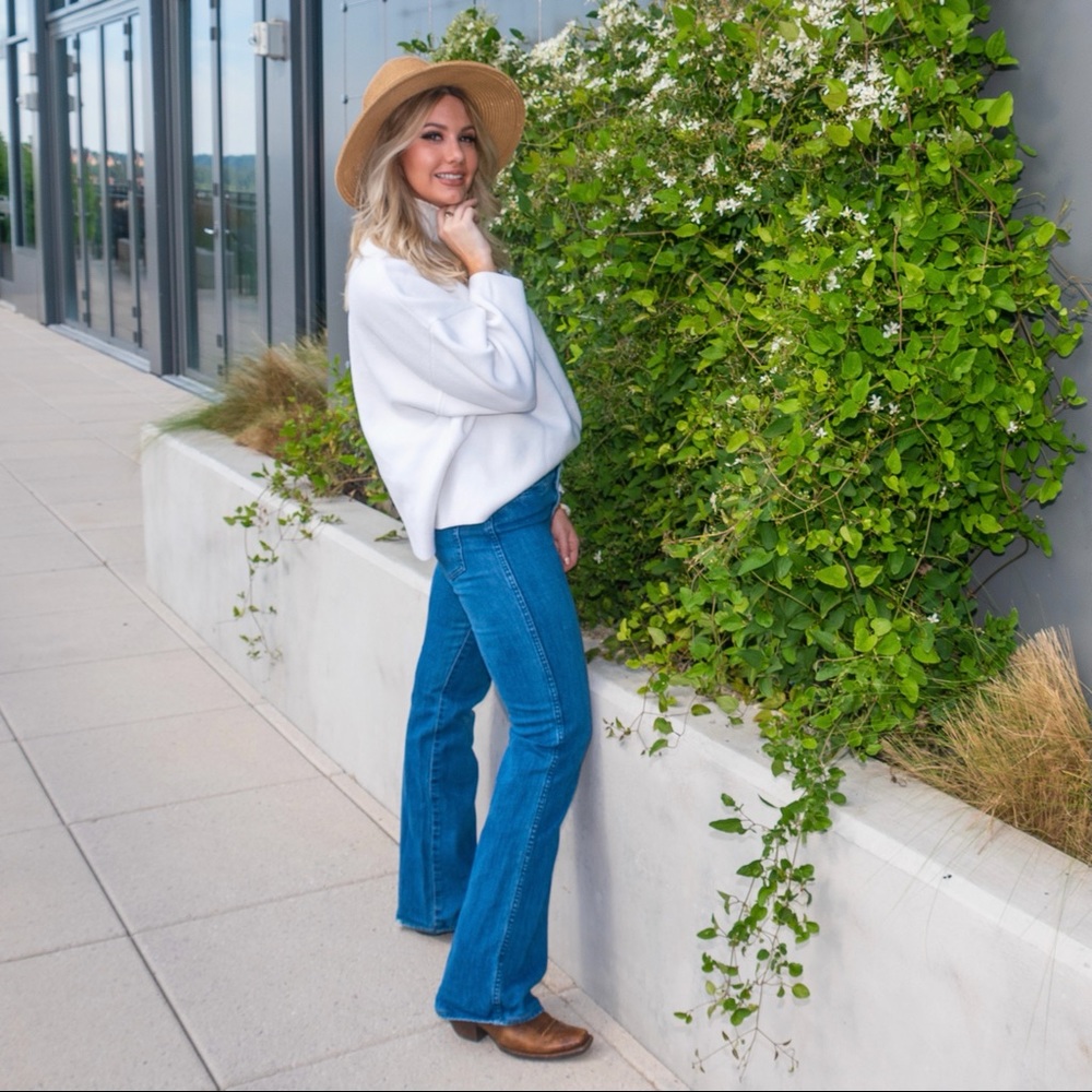 Meet your Posher, Kaitlin